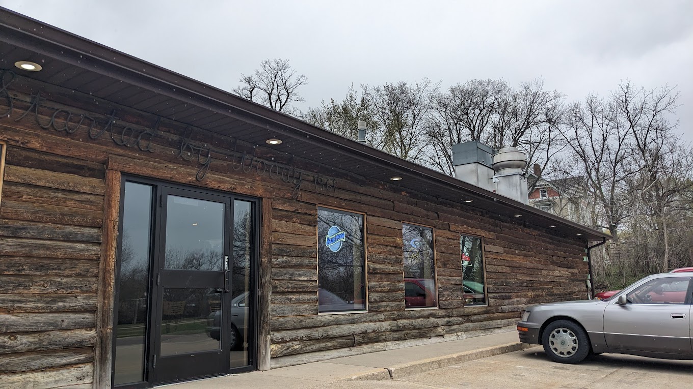 Woody's Pizza